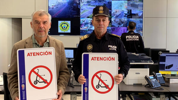 Benidorm intensifica el control sobre el uso de patinetes en zonas peatonales reforzando la señalización y la presencia policial 