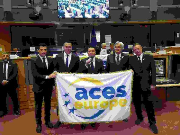 La Nuc&iacute;a recibe el  premio de  &ldquo;Mejor Villa Europea del Deporte de todos los tiempos&rdquo; 