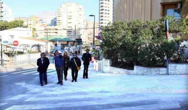 Benidorm · Ayuntamiento y vecinos de La Cala coordinan las actuaciones para mejorar el barrio
