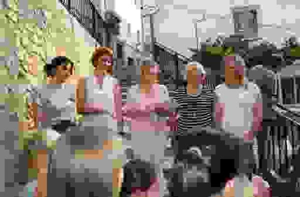 Multitudinaria inauguraci&oacute;n de la exposici&oacute;n de la Escuela Infantil de Dibujo y Pintura de Finestrat