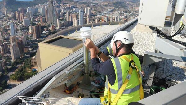 Benidorm instala en el InTempo un anemómetro para conocer la viabilidad de construir edificios autosuficientes en materia de energía