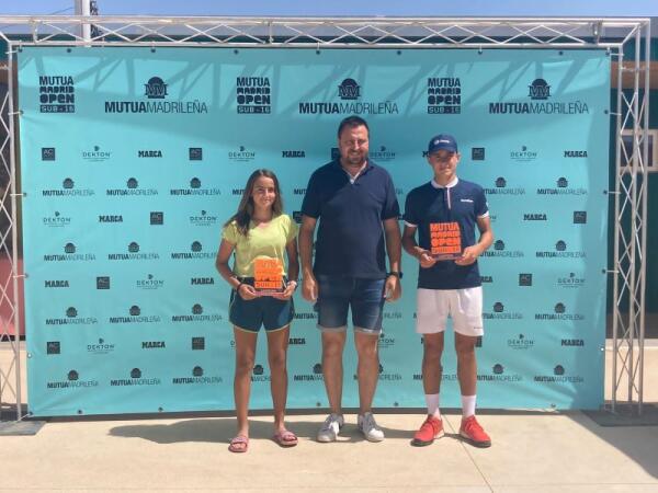 Charo Esquiva y Andrés Santamarta vencen el Torneo Mutua Madrid de La Nucía 