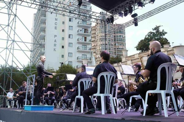 La m&uacute;sica de las bandas de Benidorm vuelve a sonar en los &lsquo;Concerts d&rsquo;Estiu&rsquo; .