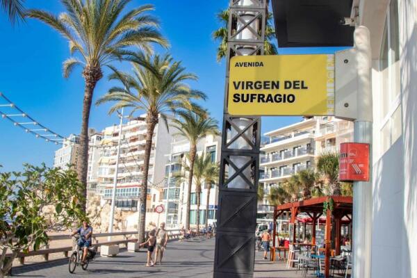 Benidorm renovará los colectores en Virgen del Sufragio y la plaza del Torrejó para acabar con los malos olores en la zona 