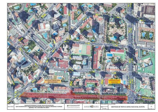 Benidorm cierra dos d&iacute;as al tr&aacute;fico el tramo en obras de Mediterr&aacute;neo para asfaltar la avenida, que quedar&aacute; de plataforma &uacute;nica.