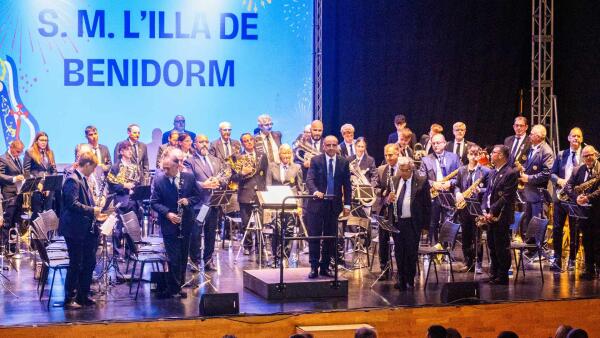 Concierto de la SM l’Illa de Benidorm enmarcado en la Setmana Cultural de les FMP 2025