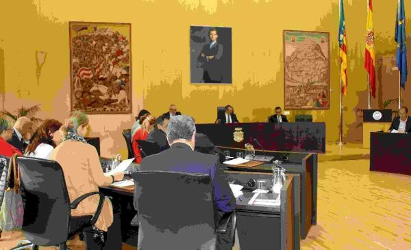 Benidorm &middot; El pleno insta a Conselleria a retomar cuanto antes las obras del IES Pere M&ordf; Orts i Bosch, paralizadas desde hace varias semanas