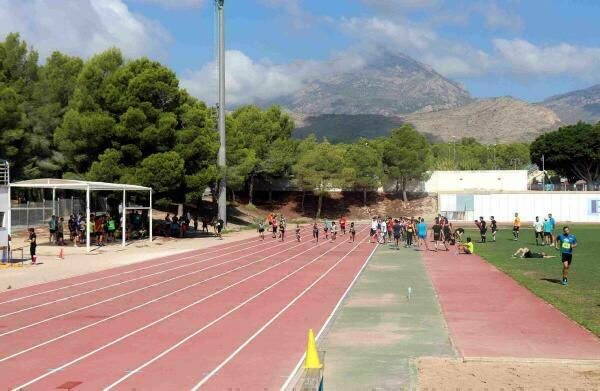 Benidorm &middot; Los aspirantes a las 15 plazas de Polic&iacute;a Local inician las pruebas f&iacute;sicas