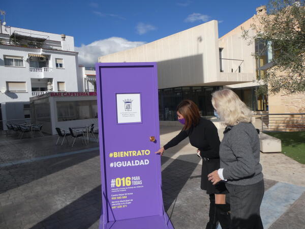 La “Puerta Violeta” cerró los actos de concienciación contra “Violencia de Género” 