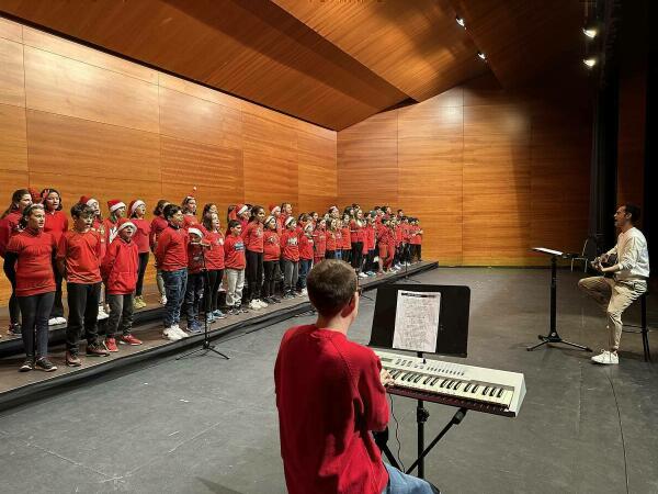 Gran éxito del “Festival de Nadales” del Colegio Sant Rafael en l’Auditori 