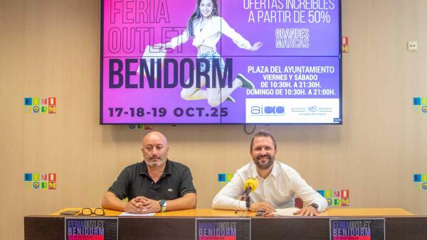 Una quincena de establecimientos toman parte este fin de semana en la Feria Outlet de Benidorm 