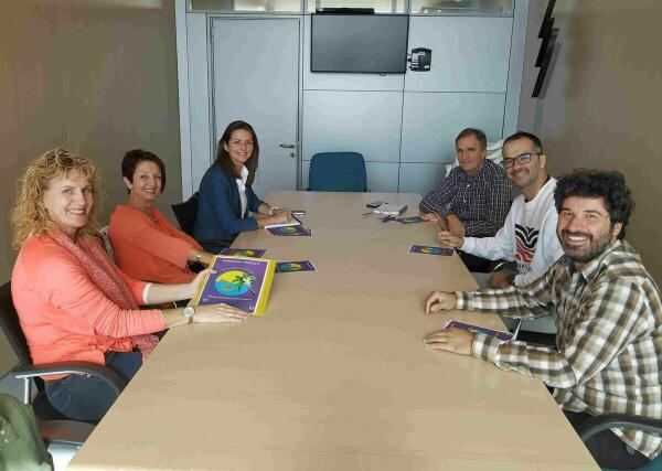 Benidorm · Educación y Medio Ambiente colaboran con el CEIP La Cala en su programa Erasmus + KA229 