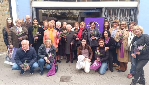 Villajoyosa conmemora el D&iacute;a Internacional de la Mujer con una ruta en honor a mujeres vileras y la lectura de un manifiesto 