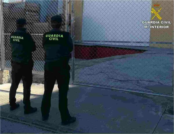 La Guardia Civil detiene en Villajoyosa a tres empresarios por intentar estafar al seguro 
