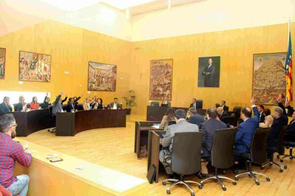 Benidorm &middot; El pleno aprueba definitivamente el presupuesto de 2017 tras rechazar dos alegaciones 