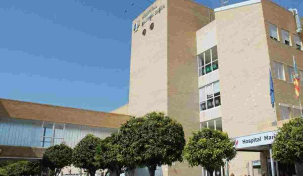 Dr. Rosa Louis, dir. Hospital Marina Baixa, sobre cierre de 34 camas en temporada estival: hay menos cirugías programadas (Audio), 01/07/19 