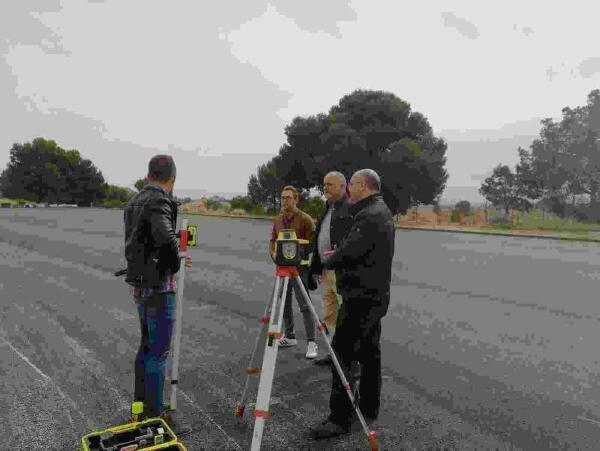 La Vila &middot; Avanzan a buen ritmo las obras de pavimentaci&oacute;n del parking del Polideportivo Maisa Lloret 