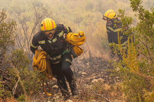 El dispositivo estival de los Bomberos de la Diputación incorpora como novedad drones para la vigilancia forestal