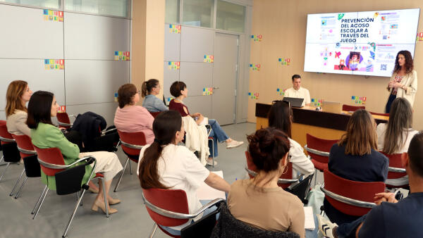 Benidorm facilita a los centros educativos con aulas UECO una herramienta didáctica para alumnado con necesidades especiales  