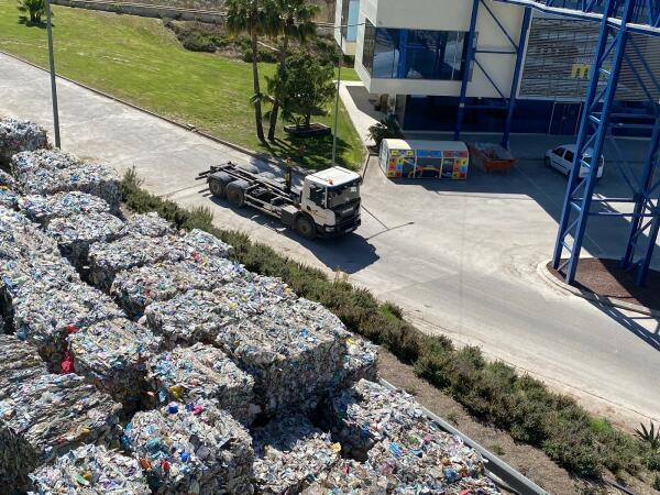 El Complejo de Valorización de El Campello trata durante el primer semestre del 2025 un 3,12% más de residuos que en el mismo periodo del 2024