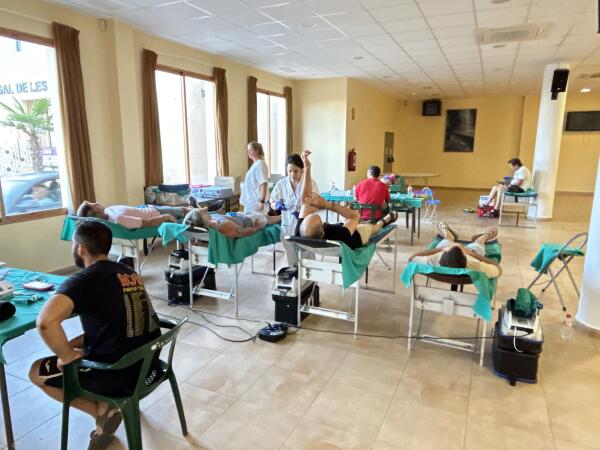 33 donantes en la captación de la tarde de ayer en El Cirer