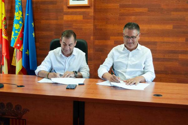 El Consorci Mare instala una innovadora isla ecológica en Relleu 