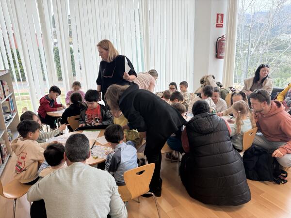 24 ni&ntilde;os participaron en L&rsquo;Hora del Conte con &ldquo;La Fiesta del mar&rdquo;