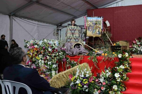 Benidorm inicia los actos en honor a Sant Antoni con la ofrenda y pregón al patrón de la Ermita de Sanç