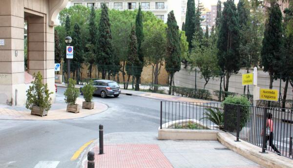 Benidorm inicia el lunes las obras de renovación de la red de agua potable y alcantarillado en la calle Ondulada 