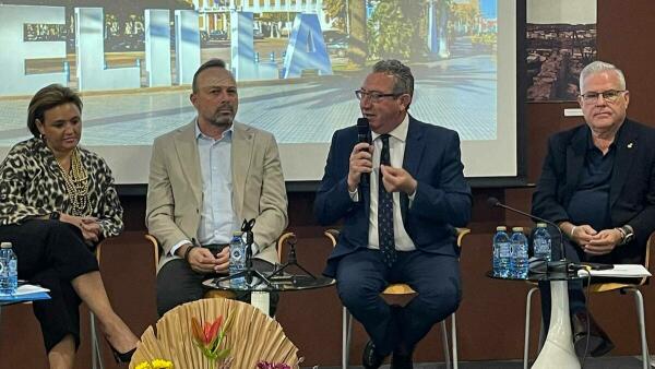 Toni Pérez defiende en el Foro de Turismo de Melilla que el modelo Benidorm “genera más empleo que población activa tiene la ciudad”  