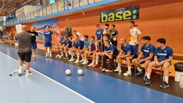 Arranca la preparación del TM Benidorm para la liga Asobal 22-23