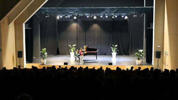 David Ruiz y Blanca Peris inauguran el ciclo de conciertos ‘Clásicos a las 9’ en el Centro Cultural