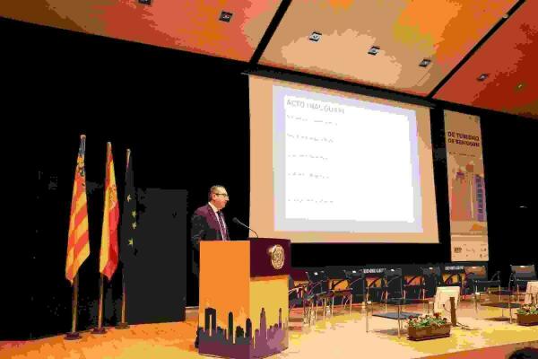 El alcalde ensalza el &ldquo;Modelo Benidorm&rdquo; como ejemplo de planificaci&oacute;n y sostenibilidad 