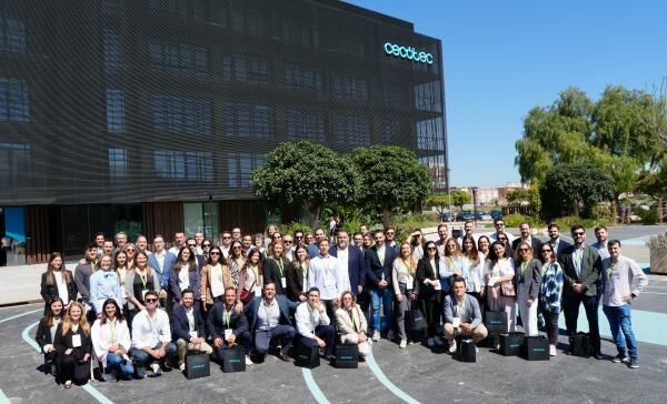 AEFA participa en el V Encuentro Conectando Forums