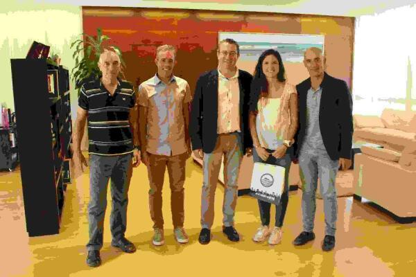 Recepci&oacute;n en el Ayuntamiento de Benidorm a la campeona de Espa&ntilde;a de triatl&oacute;n, &Aacute;ngela Llorca Delaitte