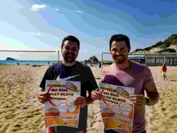 El pr&oacute;ximo lunes comienza en la Cala de Finestrat la III edici&oacute;n de la Escuela de Voley Playa 