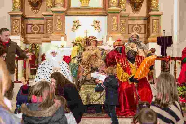 Finestrat se prepara para recibir a los Reyes Magos de Oriente en el casco hist&oacute;rico y en La Cala