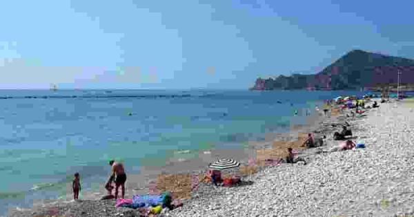 Altea &middot; La Concejal&iacute;a de Infraestructuras y Obras anuncia la encomienda del servicio de mantenimiento de playas a la Empresa P&uacute;blica 