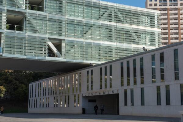 El PSOE denuncia que el PP no va a gastar este año más de 500.000 euros de la partida de becas de Educación