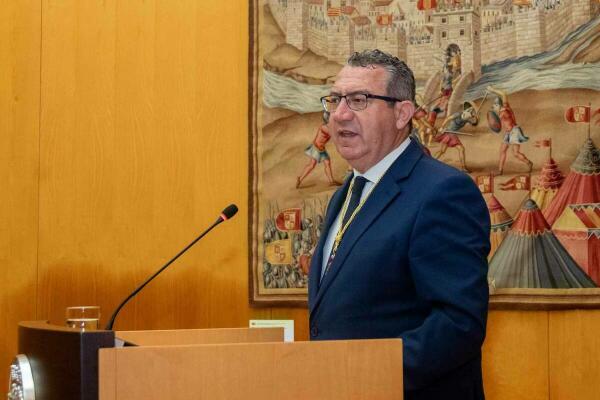 Benidorm conmemora con un pleno institucional el 699 aniversario de su nacimiento como pueblo