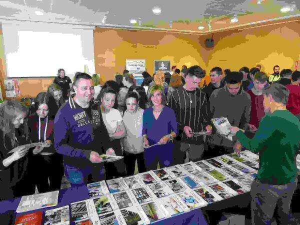 160 alumnos de secundaria  se “orientan académicamente” en el Centre Juvenil de La Nucía
