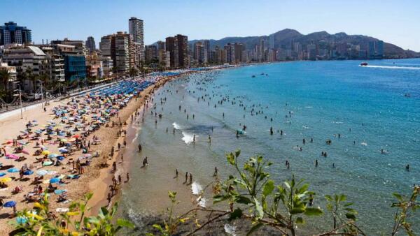 El Ayuntamiento asumirá la subida del precio del agua y no la repercutirá a los vecinos