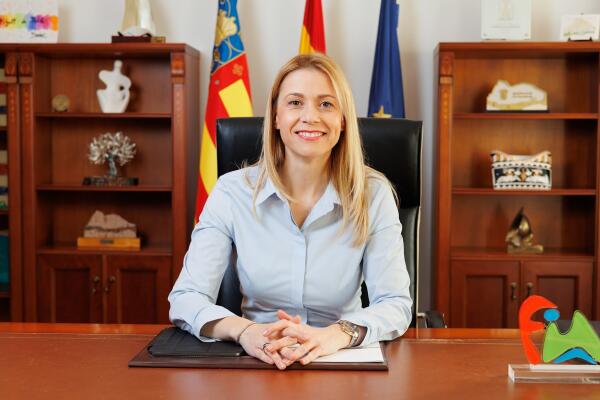 FINESTRAT APRUEBA UNA MODIFICACI&Oacute;N PRESUPUESTARIA DE 4&acute;4 MILLONES &euro; PARA INVERSIONES Y SERVICIOS COMO LA CLIMATIZACI&Oacute;N DE LOS COLEGIOS, INSTALACIONES DEPORTIVAS Y 400.000&euro; EN PARQUES Y JARDINES 