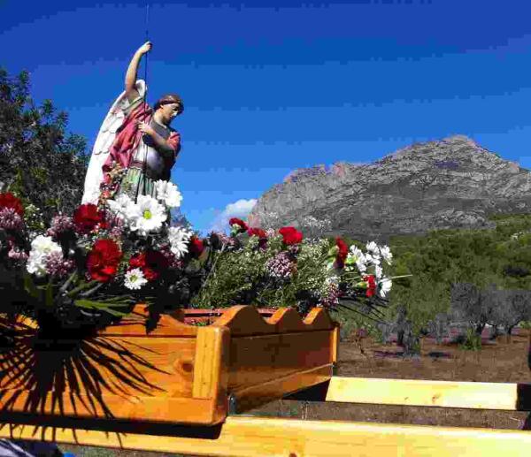 Los vecinos de la partida Tapià-Umbría de Finestrat celebran este fin de semana las fiestas en honor a Sant Miquel