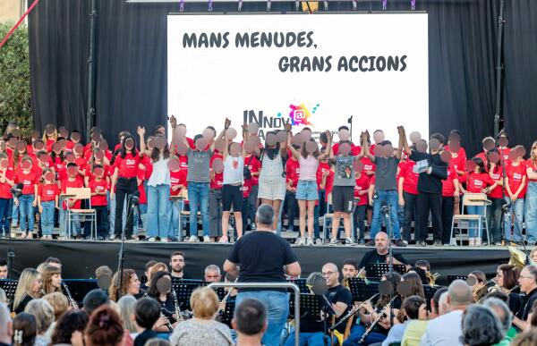 Polop de la Marina celebra dos festivales escolares como cierre de curso con más de 500 alumnos y 1.900 asistentes