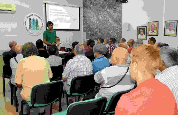 Callosa &middot; Agricultura re&uacute;ne en Callosa d&rsquo;en Sarri&agrave; a los regantes de la comarca para conocer sus principales necesidades