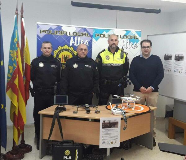 La Policía Local incorpora a su equipo un segundo dron y forma a los agentes para el pilotaje del mismo 