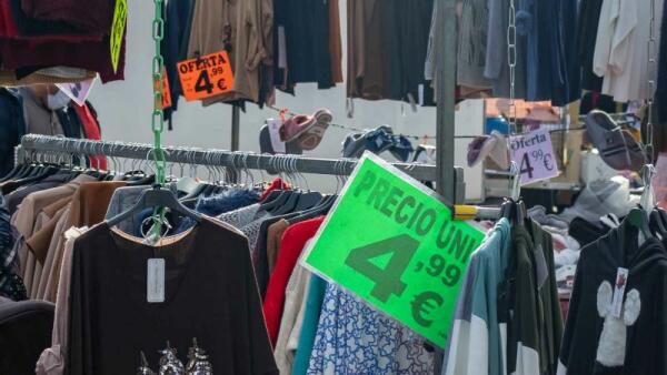 El mercadillo municipal se adelanta a mañana martes 