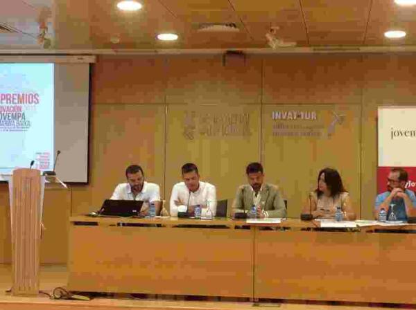Jovempa Marina Baixa y el Ayuntamiento de l&rsquo;Alf&agrave;s presentan los Premios Innovaci&oacute;n 2017 en Invat-tur 