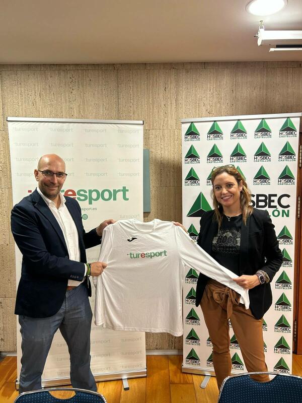 HOSBEC y TURESPORT firman un acuerdo marco de colaboración para la promoción del turismo activo y deportivo.  